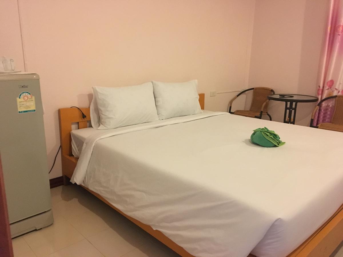 Go Green Resort Chumphon Exteriör bild