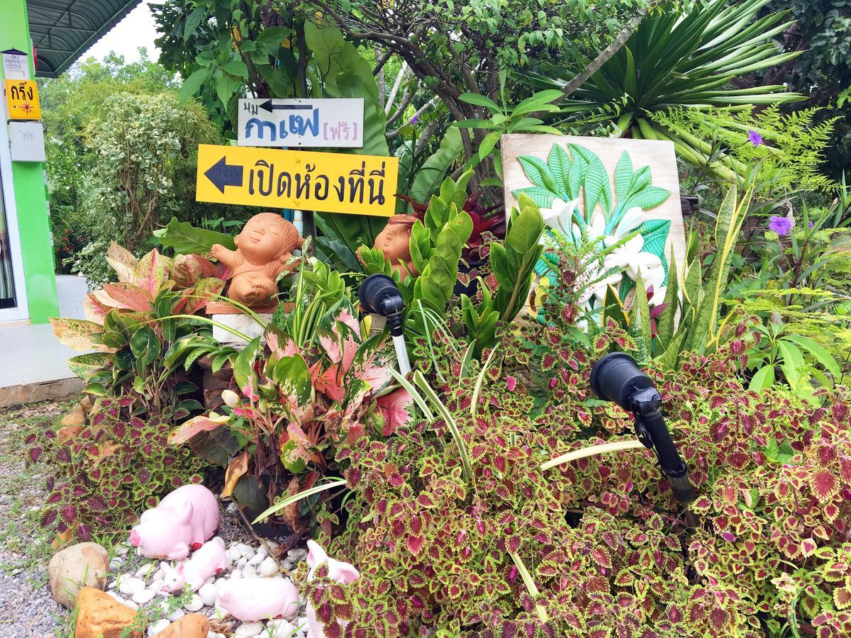Go Green Resort Chumphon Exteriör bild