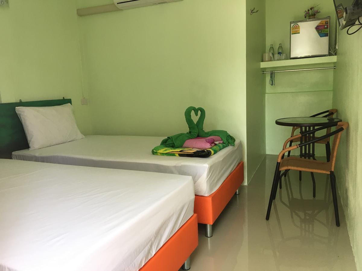 Go Green Resort Chumphon Exteriör bild